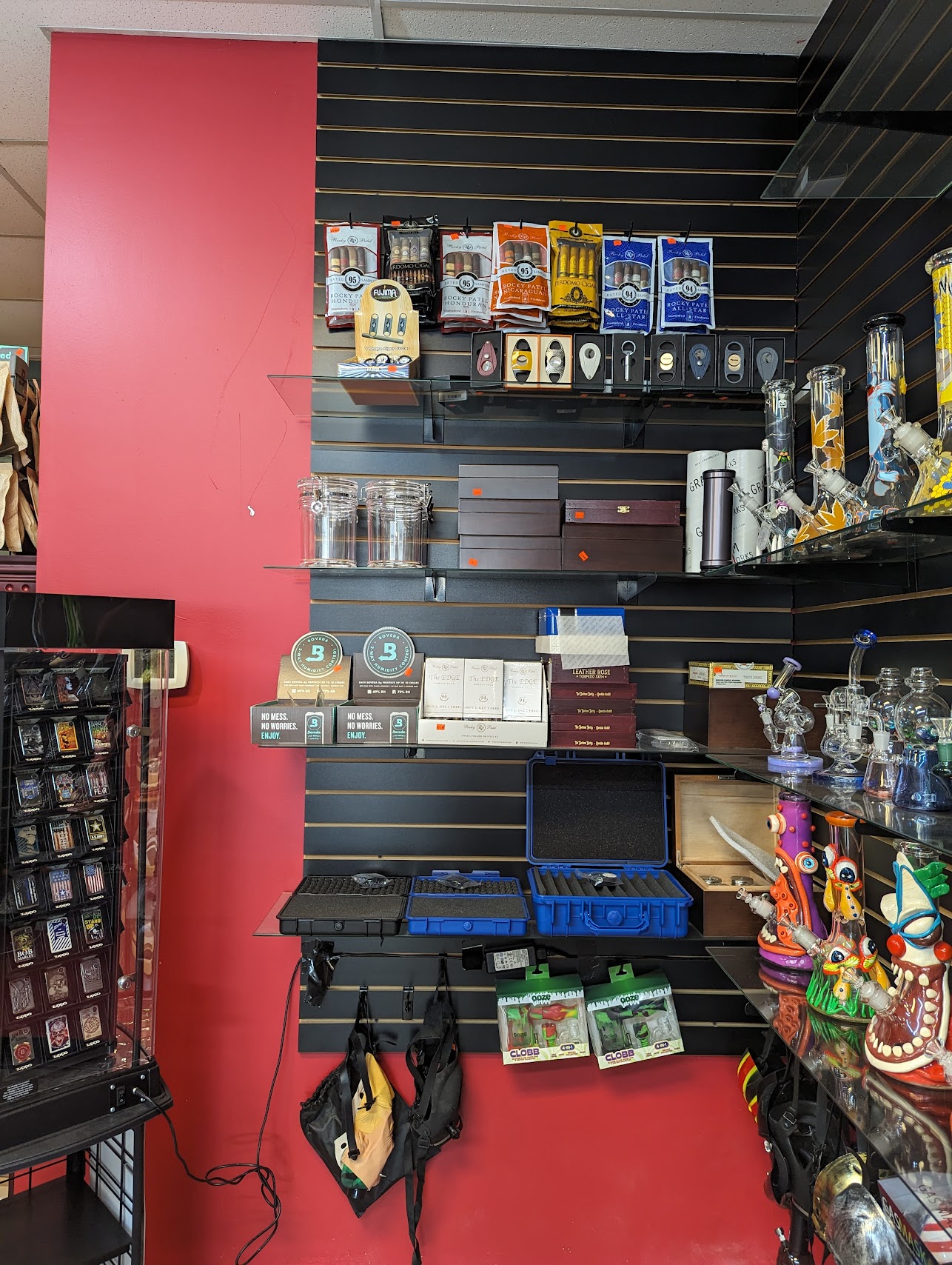 Store photo